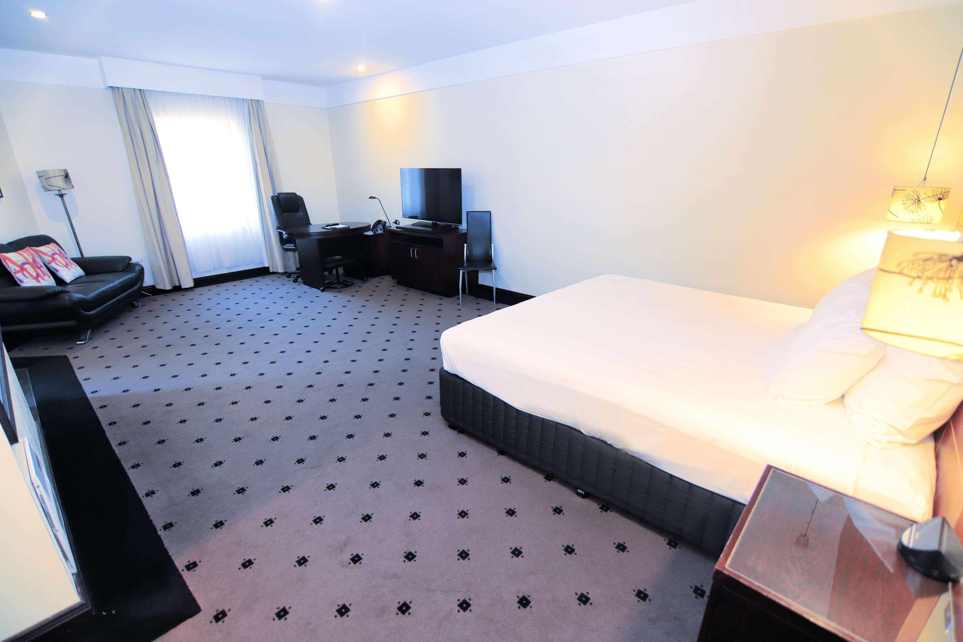 Best Western Plus โกลเบิร์น ภายนอก รูปภาพ