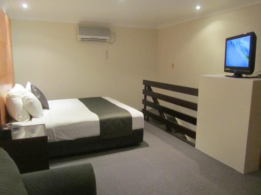 Best Western Plus โกลเบิร์น ภายนอก รูปภาพ
